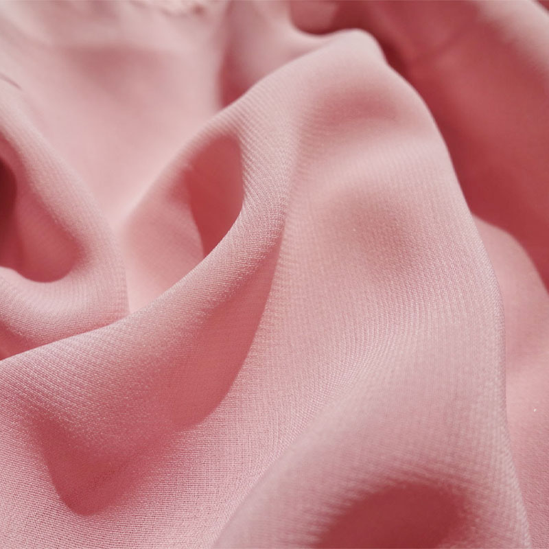 Tissu en mousseline de soie 100D 80 g/m², super doux, respirant et respectueux de la peau.