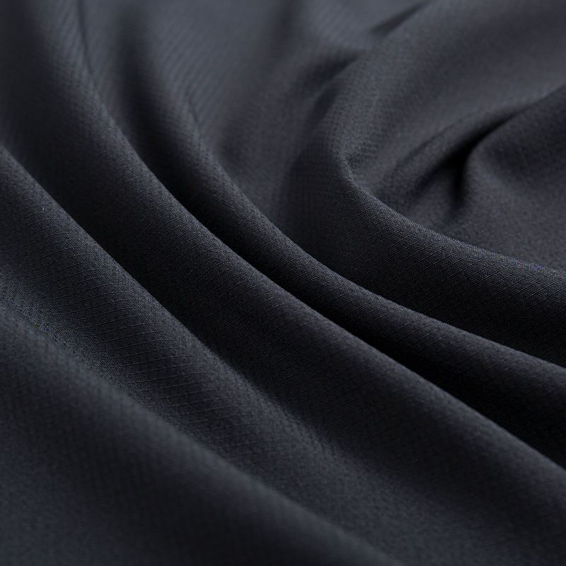 Tissu de fil Cool Midpoint-Cool à grille mate de 85 g/m²