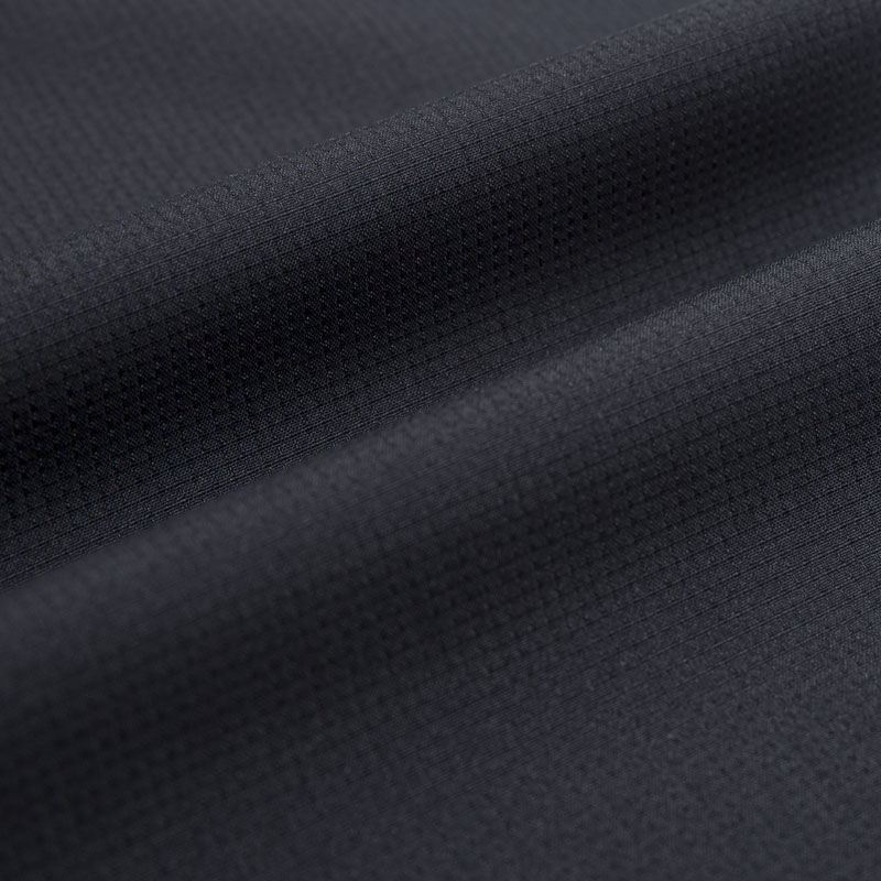 Tissu de fil Cool Midpoint-Cool à grille mate de 85 g/m²